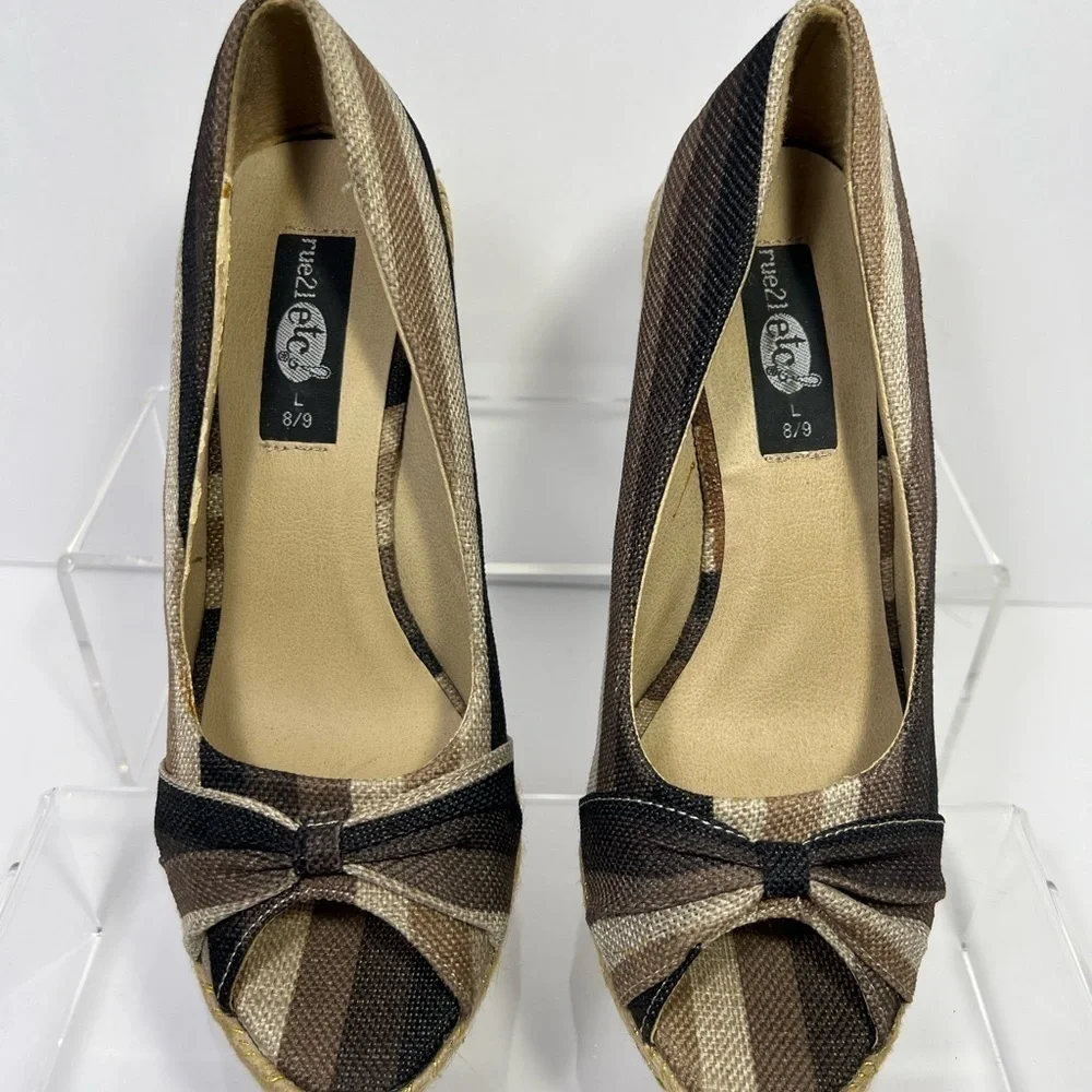Rue21 ETC Brown Beige Stripe Jute Platform Peep Toe Wedge Womens size 8 9 Large